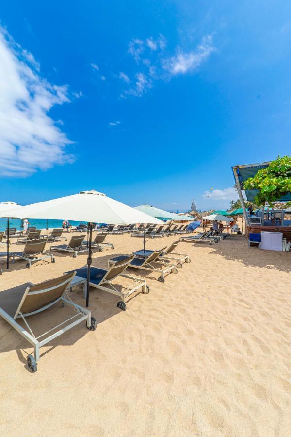 Suites At Sapphire Ocean Club 푸에르토 발라타 외부 사진