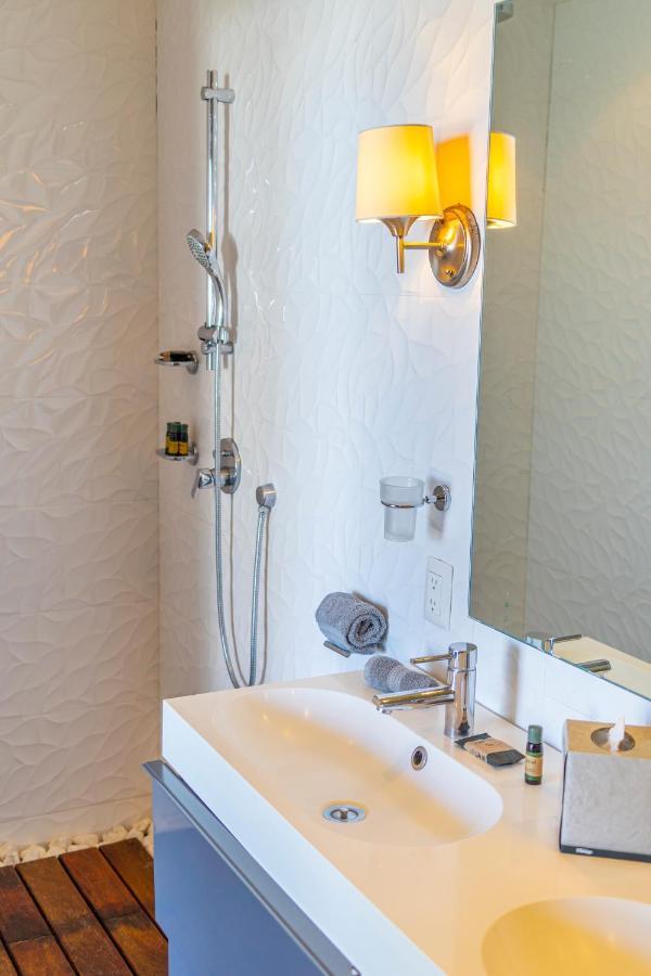 Suites At Sapphire Ocean Club 푸에르토 발라타 외부 사진