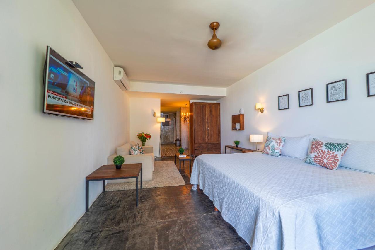 Suites At Sapphire Ocean Club 푸에르토 발라타 외부 사진